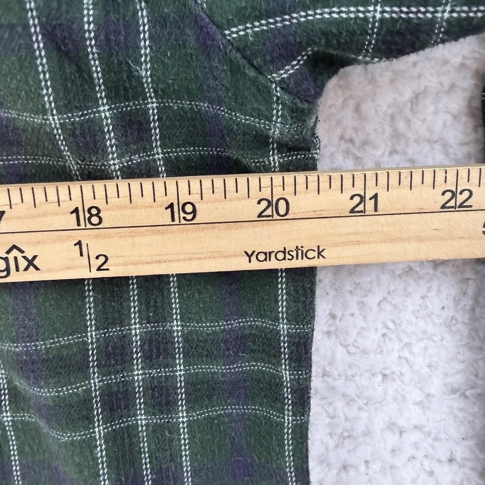 Levi's Shirt Mens Medium Green Plaid Flannel Long Sleeve Button Up Casual